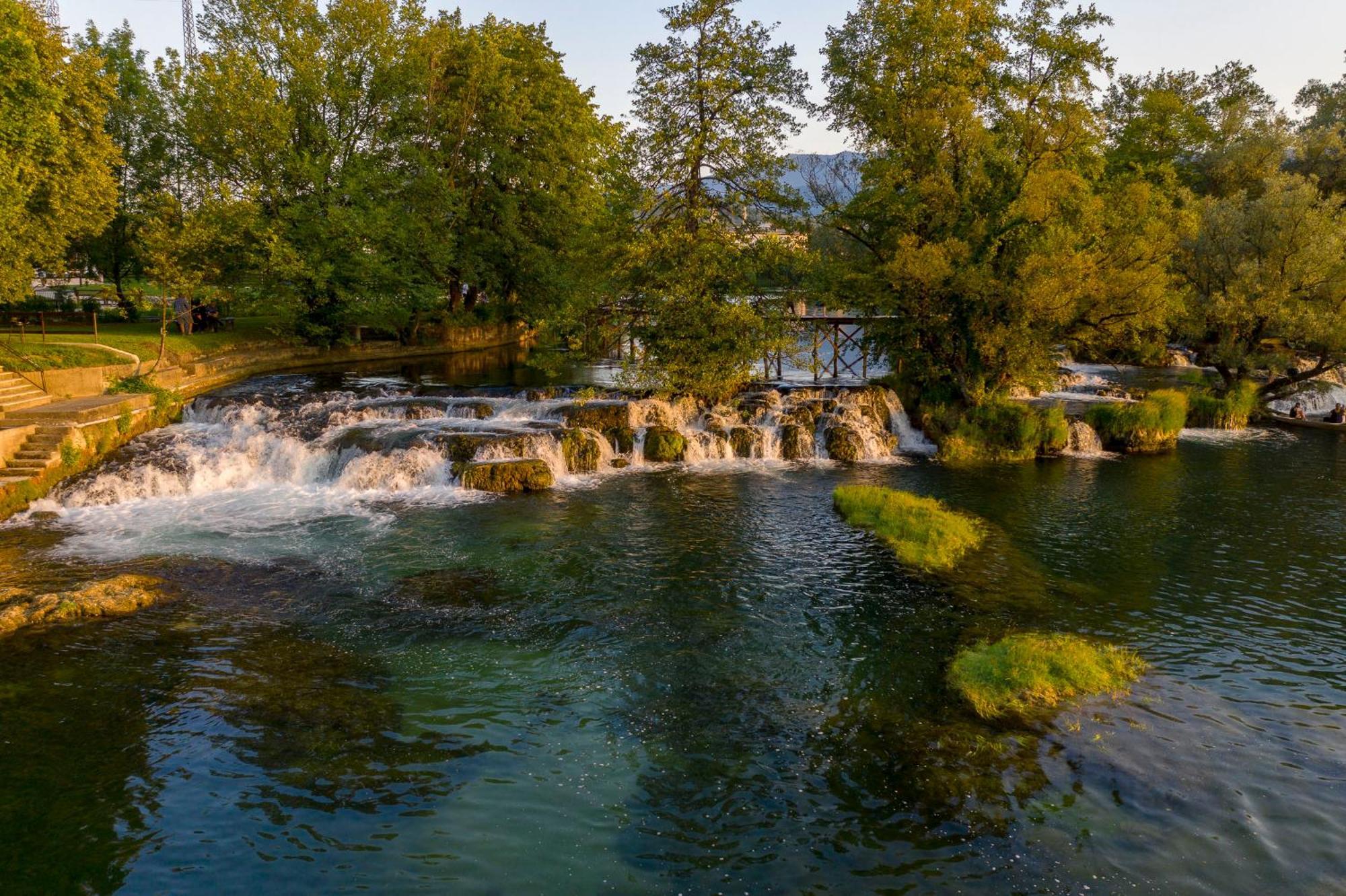 Holiday Homes Pozitiva Bihac Bilik gambar