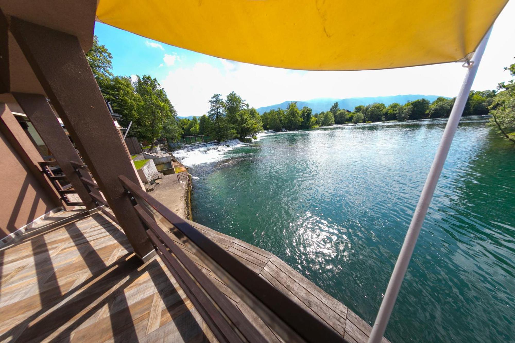 Holiday Homes Pozitiva Bihac Bilik gambar